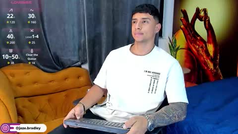 jaze_bradley online show from October 14, 11:28 am