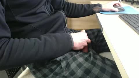 jc200000 online show from March 3, 6:48 pm