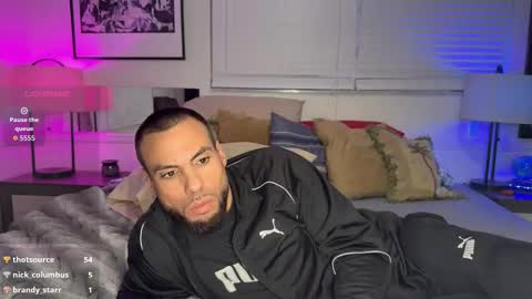 JcMax305 online show from November 11, 2:49 am