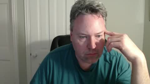 Snapshot of jeb5150 chatting on December 22, 7:10 pm JE online show from December 22, 7:10 pm