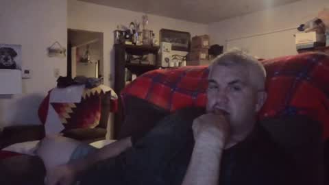 dadbody71 online show from March 14, 2:29 am