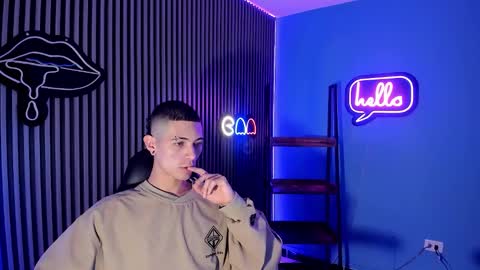 Jeff  online show from February 19, 3:06 am