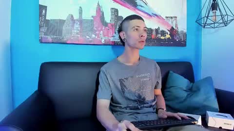 Jeff  online show from January 15, 3:43 am