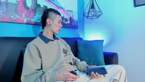 Jeff  online show from January 19, 11:32 pm