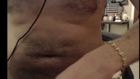 Snapshot of jefferygiraffe chatting on February 1, 1:02 am jefferygiraffe online show from February 1, 1:02 am