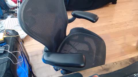 PegMePlease online show from September 10, 6:39 pm