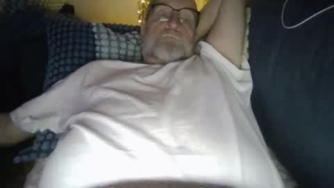 jens19651 online show from October 4, 5:23 am