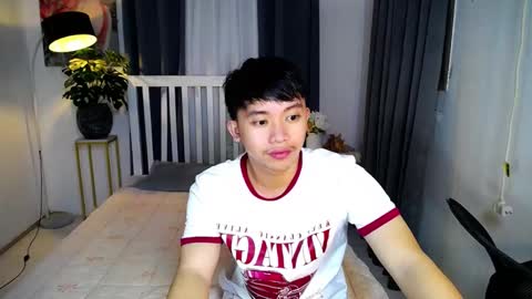 jeppie online show from February 16, 7:45 pm