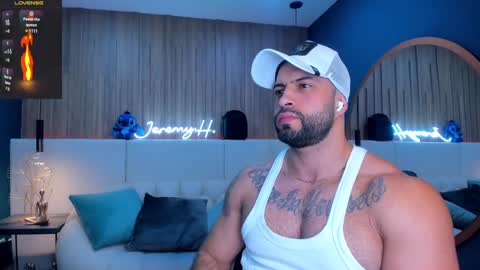 Jeremy online show from February 4, 10:24 pm