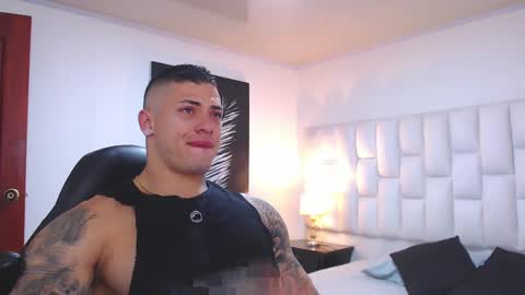 Jeremy lane online show from April 5, 11:12 pm