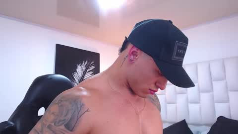 Jeremy lane online show from February 27, 12:45 am