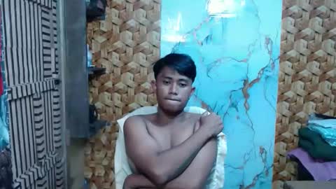 jerome24702 online show from March 3, 8:33 am