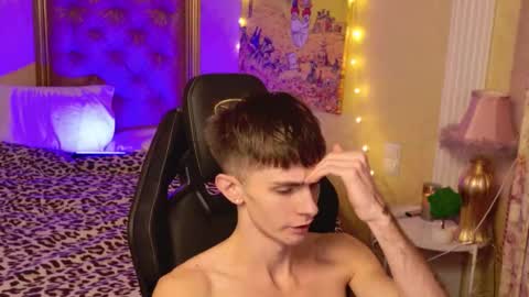 Jerry  online show from December 2, 2:14 am