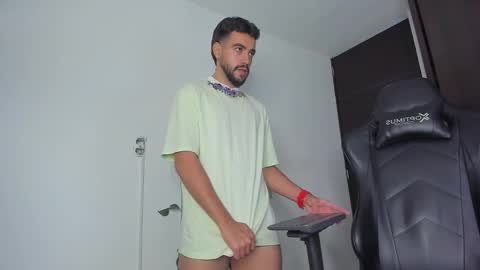 Jeycob online show from December 28, 11:59 pm