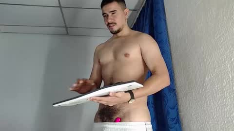 Juan David online show from February 25, 12:11 am