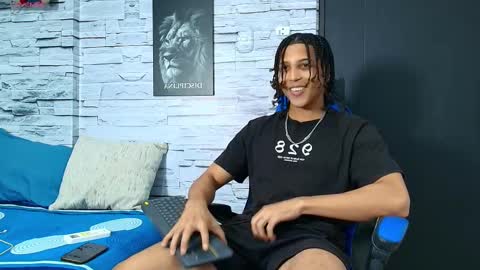 jhay_wheeler777 online show from October 12, 4:39 am