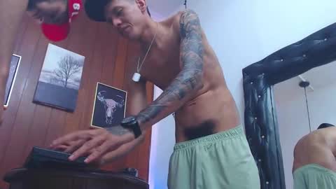 jhon_malo online show from September 24, 6:02 am