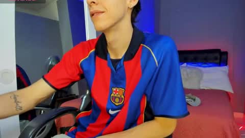 Jhon online show from September 25, 1:43 pm