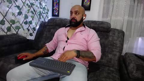 JhonD online show from January 13, 6:49 pm