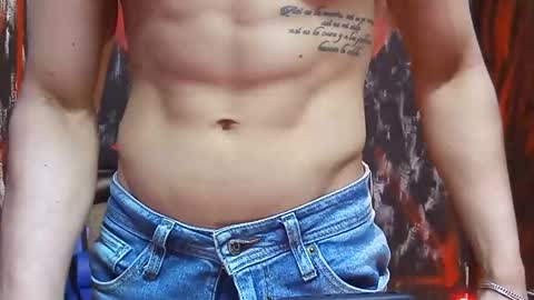 jhonny_thes28 online show from March 13, 1:57 am