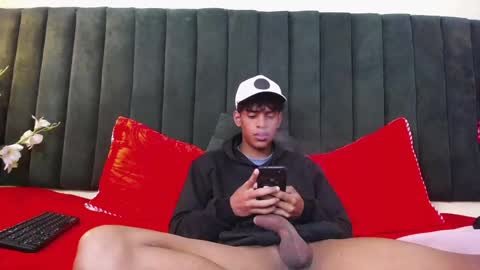 jhos online show from September 22, 1:32 pm