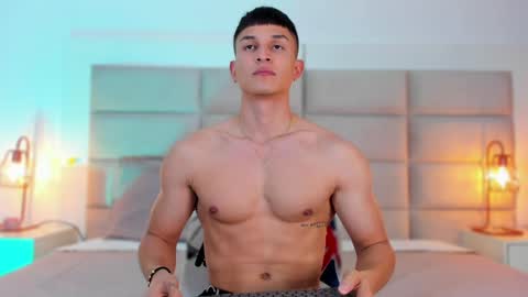 Jhosua Hunt online show from January 4, 3:50 am