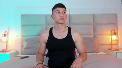 Jhosua Hunt online show from December 31, 3:34 am