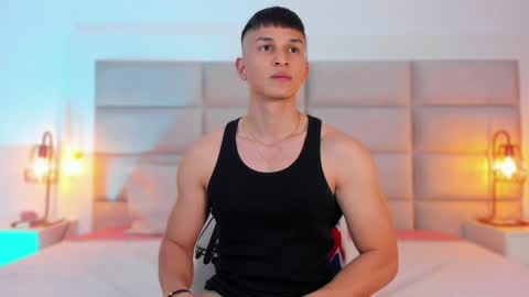 Jhosua Hunt online show from January 25, 4:02 am