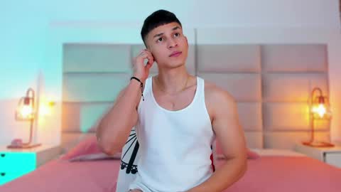 Jhosua Hunt online show from January 6, 3:42 am