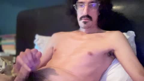 Jigz1986 online show from April 18, 11:37 pm