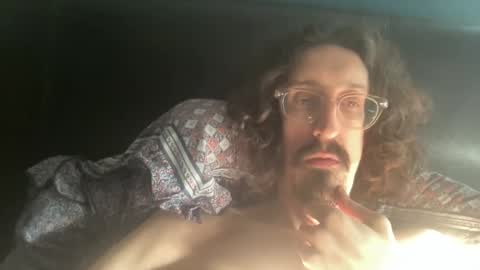 Jigz1986 online show from December 14, 2:00 pm