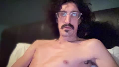 Jigz1986 online show from April 17, 3:09 am