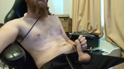 Snapshot of jim74122 chatting on February 10, 2:08 am jim74122 online show from February 10, 2:08 am