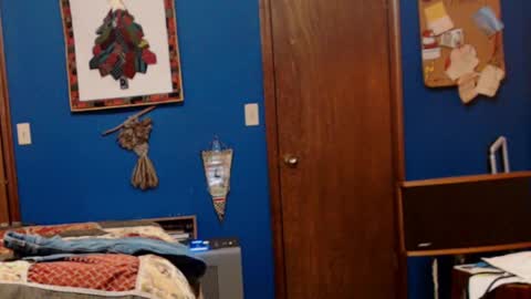 Jim online show from September 26, 3:04 am