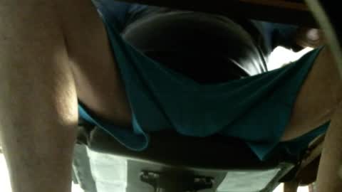 jimwellhung online show from October 24, 3:08 am