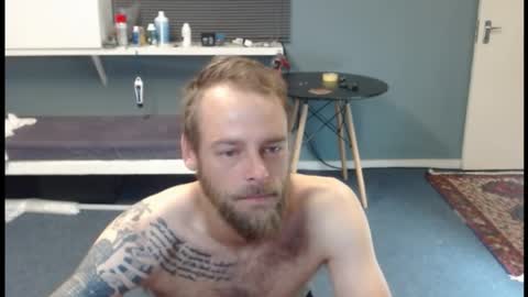 JamesJan van Rebel online show from April 3, 2:52 am