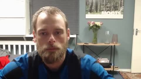 JamesJan van Rebel online show from October 11, 3:21 am