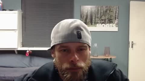 JamesJan van Rebel online show from September 21, 4:01 am