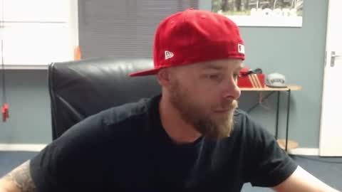 JamesJan van Rebel online show from February 1, 5:07 am