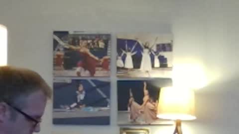 The best time guy online show from October 12, 9:47 am