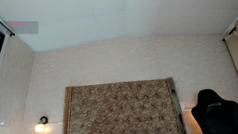 JOAO BATISTA online show from December 30, 11:38 pm