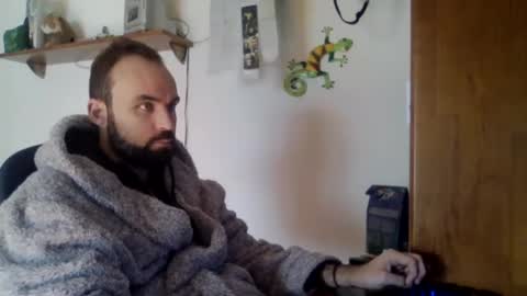 joaodias_18 online show from December 13, 2:16 pm