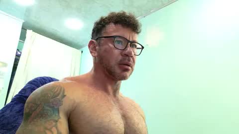 jacobo online show from February 4, 12:05 am