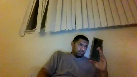 joepapi185276 online show from October 27, 1:52 am