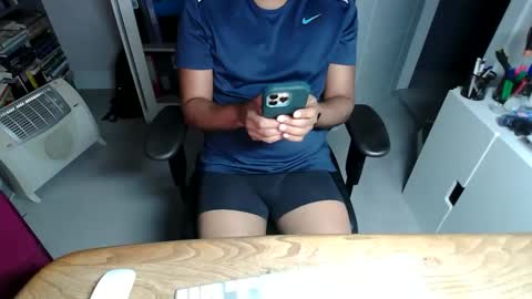 joeshades21 online show from January 5, 9:51 pm