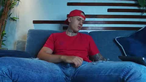     online show from November 8, 5:21 am