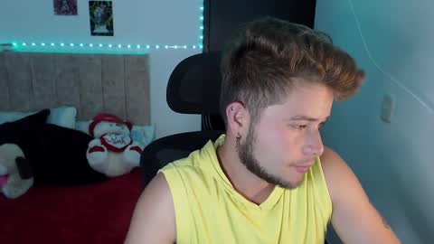 JOHAN independient model online show from January 18, 12:28 am