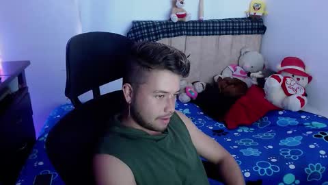 JOHAN independient model online show from September 18, 8:33 pm