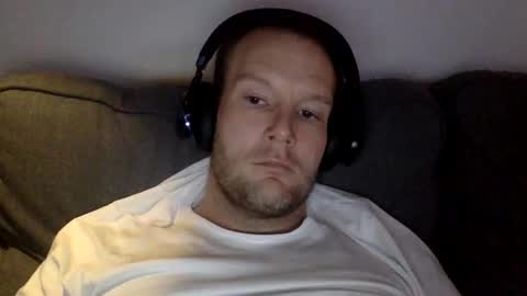 johannesjohnsson780 online show from March 10, 12:38 am