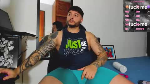 Snapshot of johatsu chatting on September 27, 12:08 am King -    online show from September 27, 12:08 am